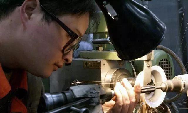 機(jī)加工和CNC技術(shù)員，這兩者有區(qū)分嗎 (圖2)